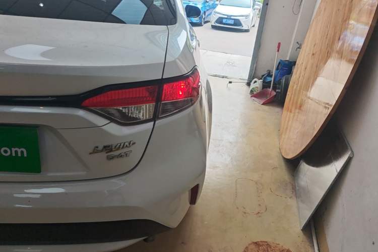 Used Toyota Levin 2021 185T CVT Luxury Edition Right Rear Taillight