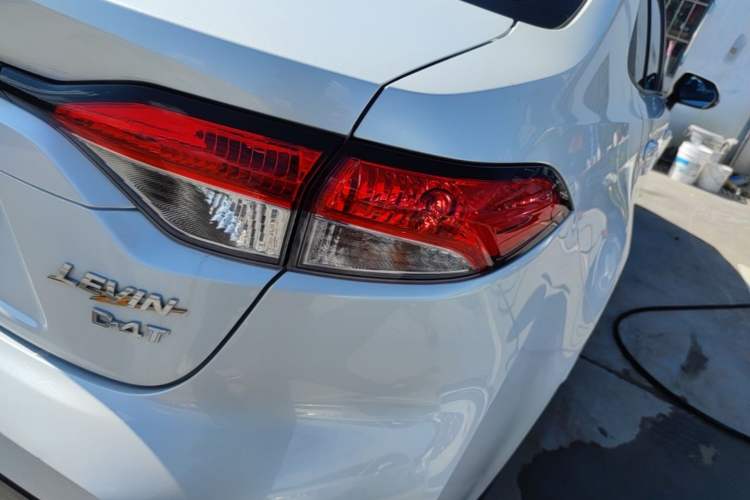 Used Toyota Levin 2021 185T CVT Luxury Edition Right Rear Taillight