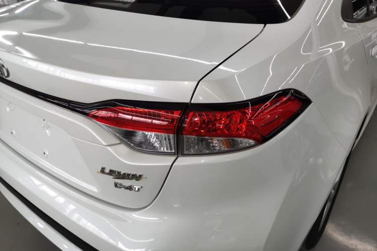 Used Toyota Levin 2021 185T CVT Luxury Edition Right Rear Taillight