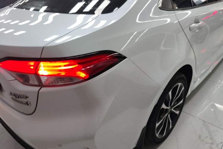 Used Toyota Levin 2021 Dual-Motor 1.8H E-CVT Sport Edition Right Rear Taillight