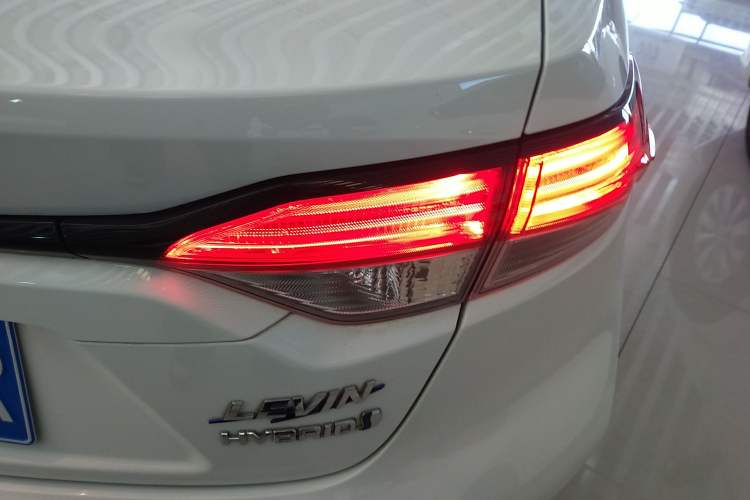 Used Toyota Levin 2021 Dual-Motor 1.8H E-CVT Leading Edition Right Rear Taillight