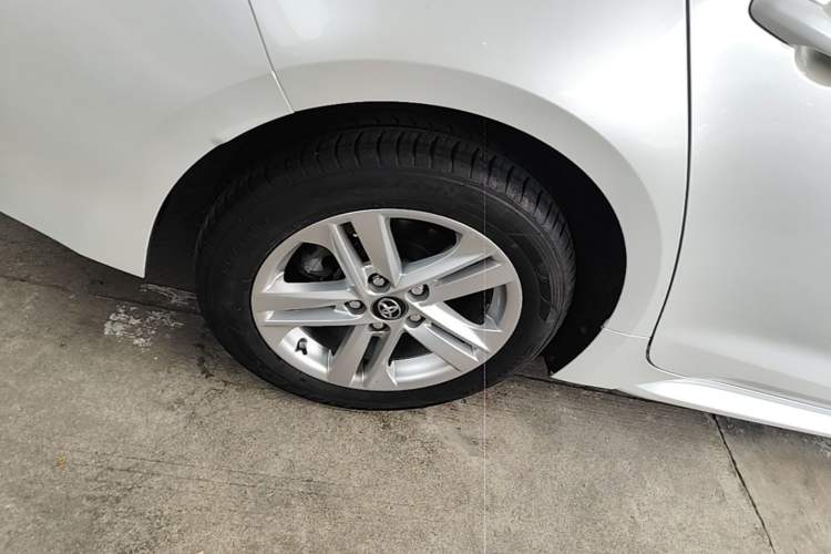 Used Toyota Levin 2021 Dual-Engine 1.8H E-CVT Luxury Edition Right Rear Wheel Hub