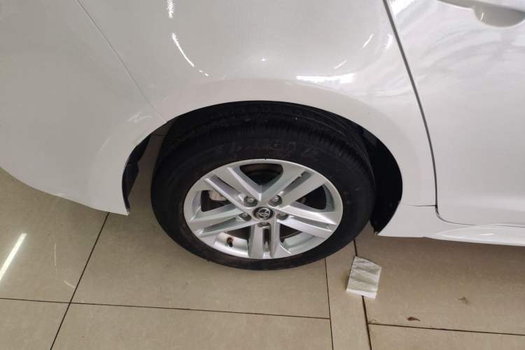 Used Toyota Levin 2021 185T CVT Luxury Edition Right Rear Wheel Hub