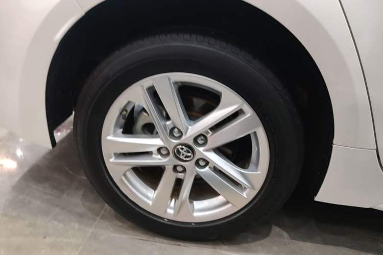 Used Toyota Levin 2021 Dual-Engine 1.8H E-CVT Luxury Edition Right Rear Wheel Hub