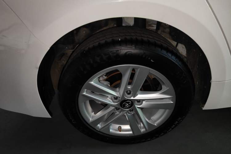 Used Toyota Levin 2021 185T CVT Entry-Level Version Right Rear Wheel Hub