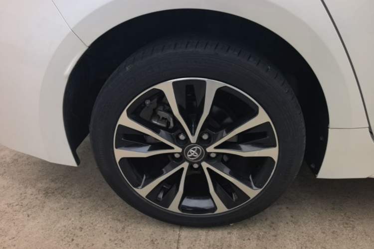 Used Toyota Levin 2021 Dual-Motor 1.8H E-CVT Sport Edition Right Rear Wheel Hub