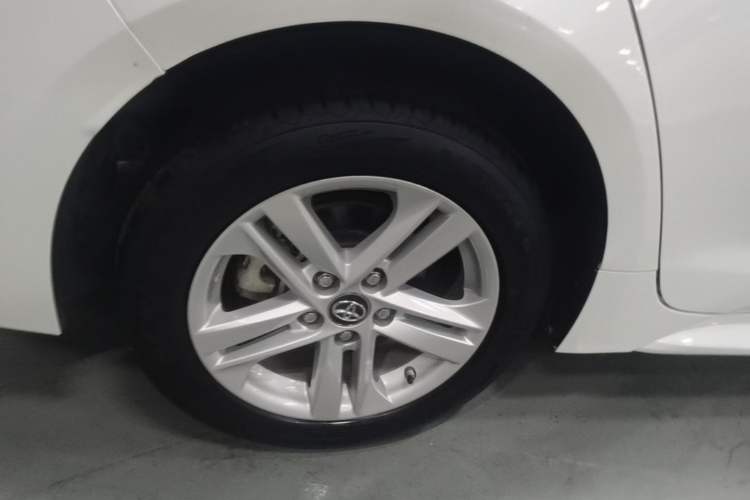 Used Toyota Levin 2021 185T CVT Luxury Edition Right Rear Wheel Hub