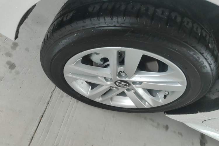 Used Toyota Levin 2021 Dual-Engine 1.8H E-CVT Luxury Edition Right Rear Wheel Hub