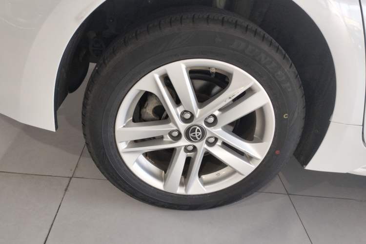 Used Toyota Levin 2021 185T CVT Luxury Edition Right Rear Wheel Hub