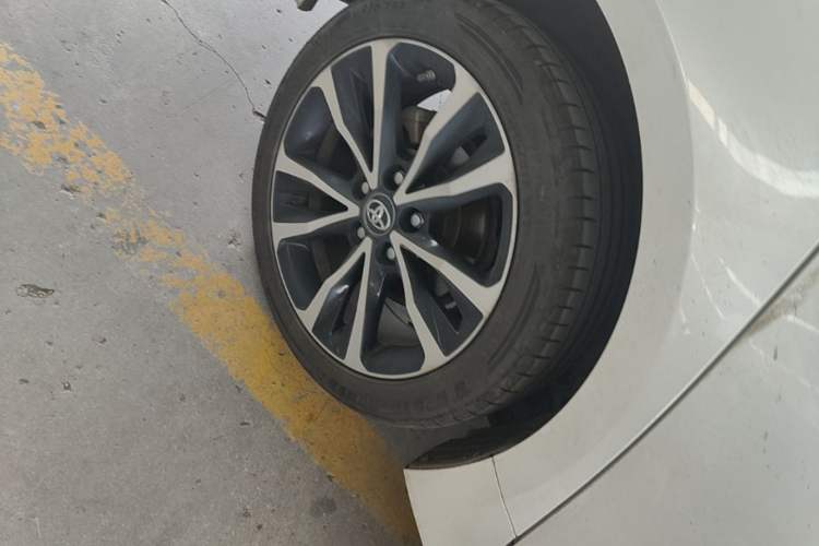 Used Toyota Levin 2021 Dual-Motor 1.8H E-CVT Sport Edition Right Rear Wheel Hub