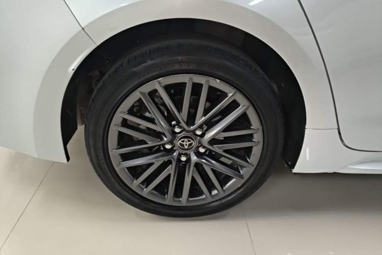 Used Toyota Levin 2021 2.0L Luxury Edition Right Rear Wheel Hub