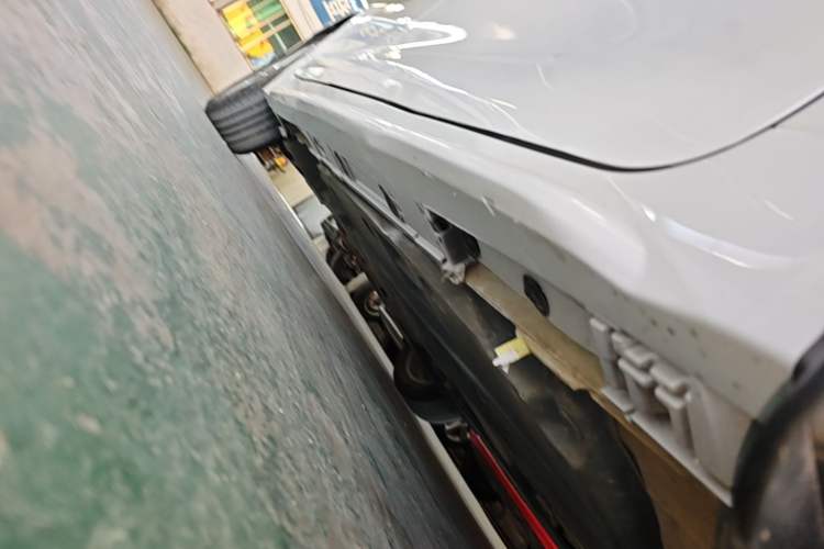 Used Toyota Levin 2021 Dual-Engine 1.8H E-CVT Luxury Edition Right Side Sill