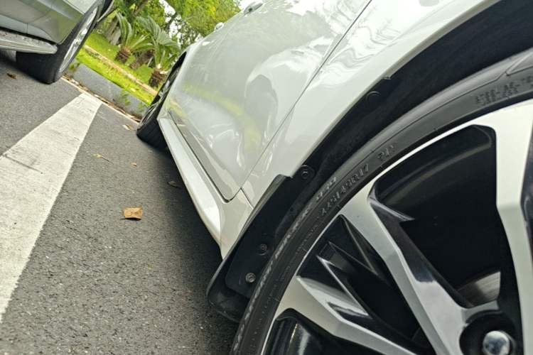 Used Toyota Levin 2021 185T CVT Sport Edition Right Side Sill