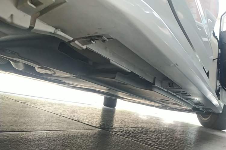 Used Toyota Levin 2021 TNGA 1.5L CVT Entry-Level Model Right Side Sill