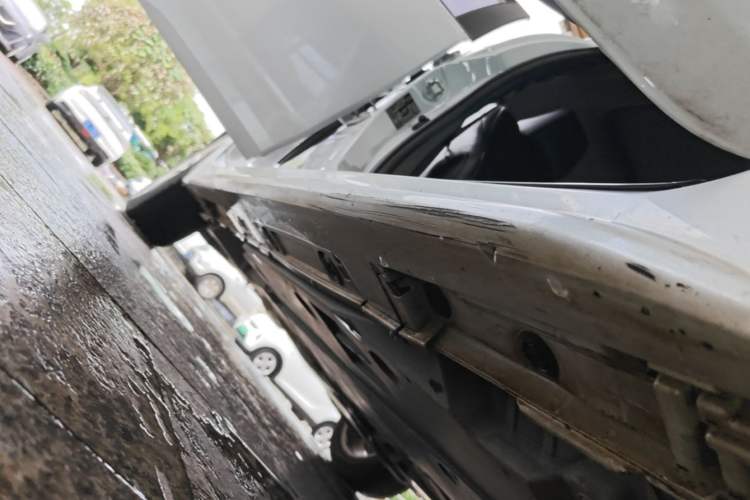 Used Toyota Levin 2021 Dual-Engine 1.8H E-CVT Luxury Edition Right Side Sill