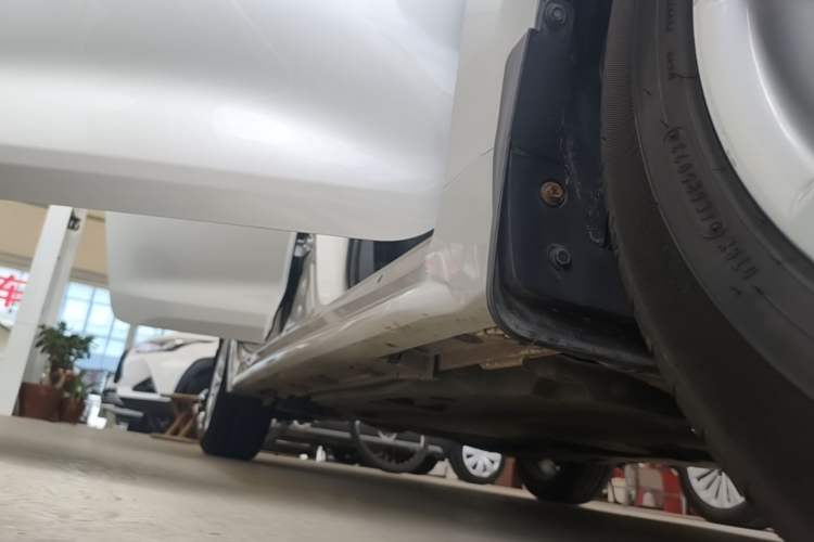 Used Toyota Levin 2021 185T CVT Luxury Edition Right Side Sill