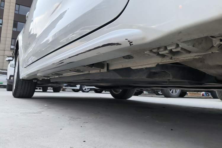 Used Toyota Levin 2021 185T CVT Luxury Edition Right Side Sill