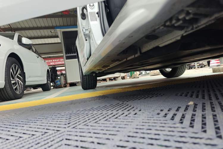 Used Toyota Levin 2021 185T CVT Luxury Edition Right Side Sill