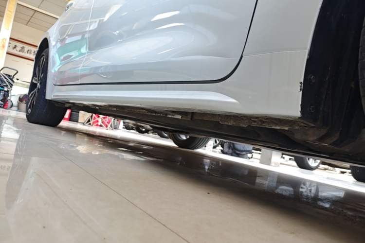 Used Toyota Levin 2021 185T CVT Sport Edition Right Side Sill