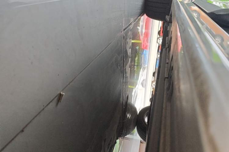 Used Toyota Levin 2021 185T CVT Luxury Edition Right Side Sill