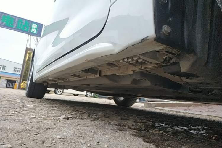 Used Toyota Levin 2021 TNGA 1.5L CVT Leading Edition Right Side Sill