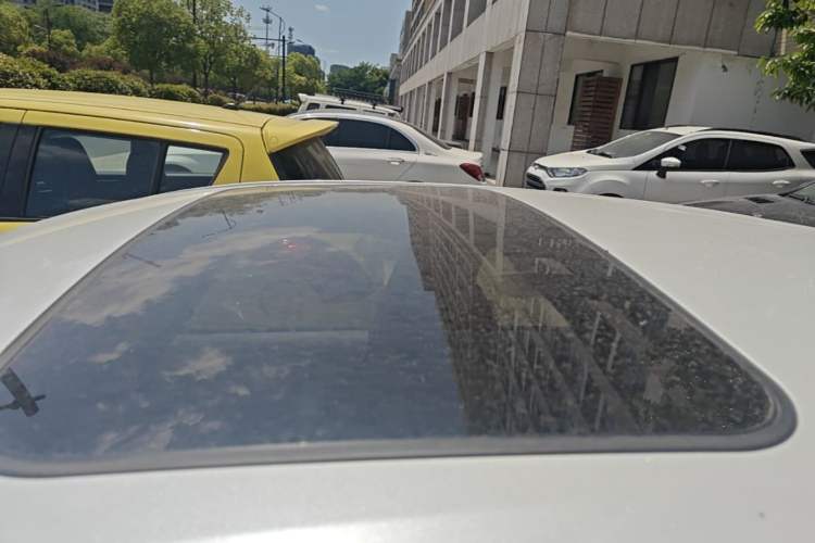 Used Toyota Levin 2021 185T CVT Luxury Edition Roof