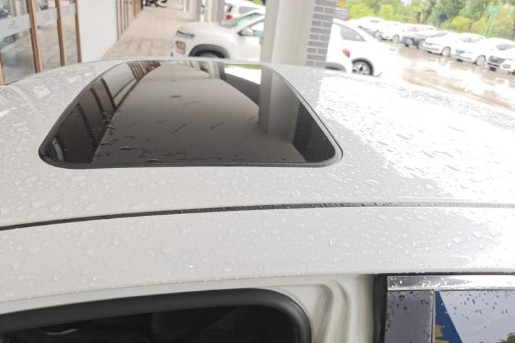 Used Toyota Levin 2021 Dual-Engine 1.8H E-CVT Luxury Edition Roof