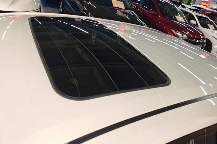 Used Toyota Levin 2021 185T CVT Luxury Edition Roof