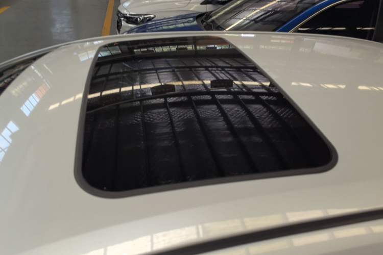 Used Toyota Levin 2021 185T CVT Luxury Edition Roof