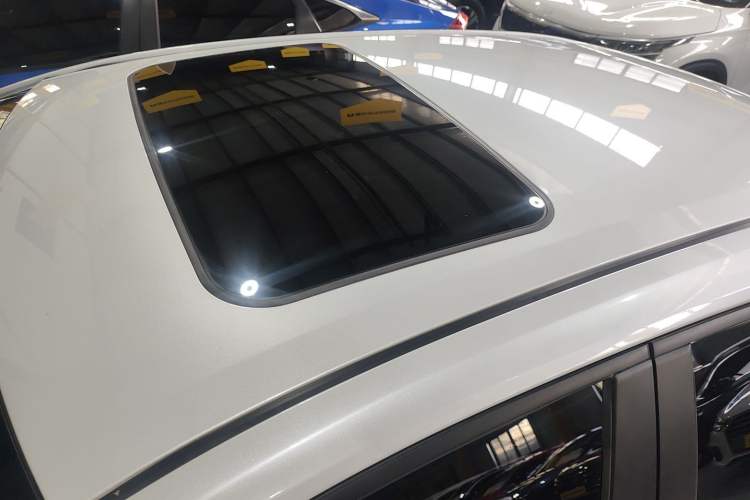 Used Toyota Levin 2021 185T CVT Luxury Edition Roof