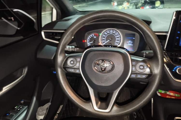Used Toyota Levin 2021 185T CVT Luxury Edition Steering Wheel