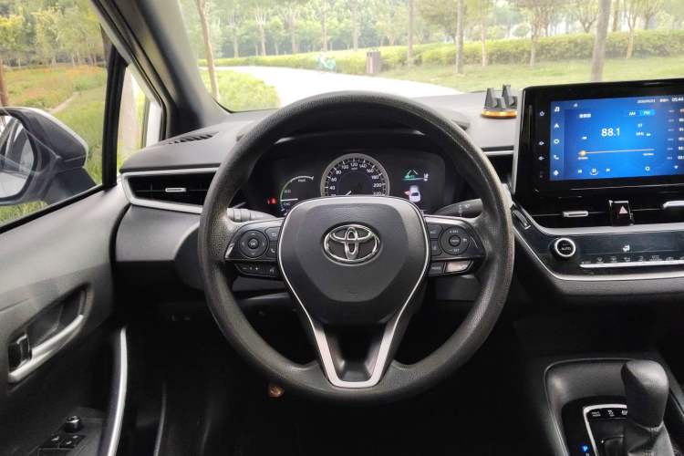 Used Toyota Levin 2021 Dual-Engine 1.8H E-CVT Luxury Edition Steering Wheel