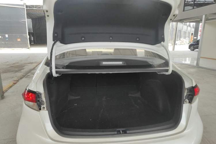 Used Toyota Levin 2021 185T CVT Luxury Edition Trunk