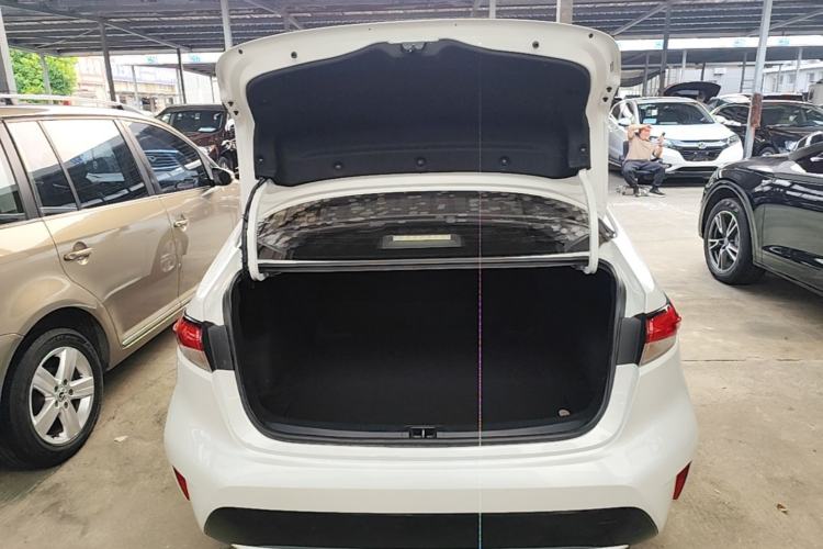 Used Toyota Levin 2021 Dual-Engine 1.8H E-CVT Luxury Edition Trunk