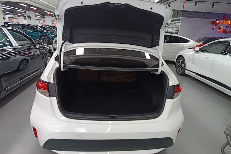 Used Toyota Levin 2021 185T CVT Entry-Level Version Trunk