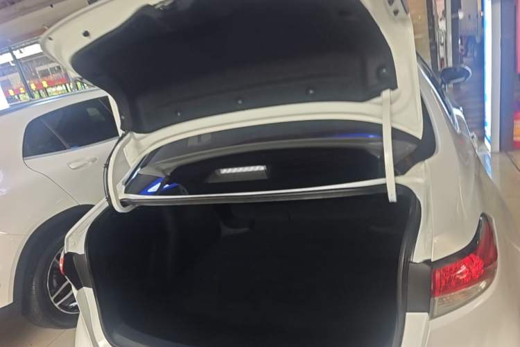 Used Toyota Levin 2021 185T CVT Sport Edition Trunk