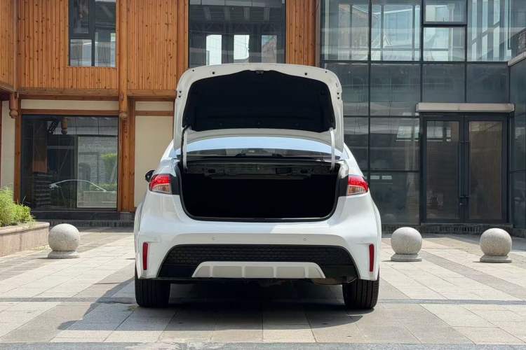 Used Toyota Levin 2021 185T CVT Sport Edition Trunk
