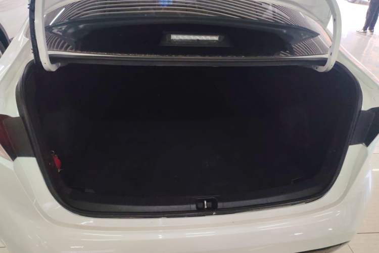 Used Toyota Levin 2021 185T CVT Luxury Edition Trunk