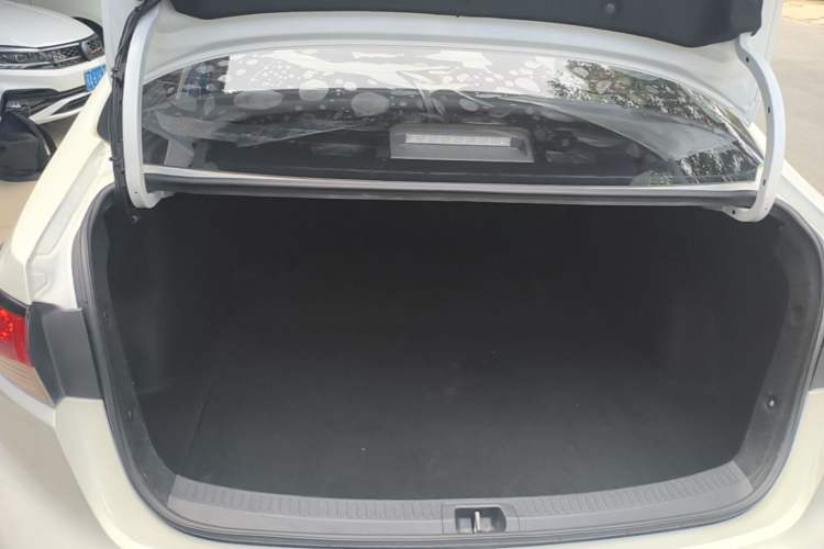 Used Toyota Levin 2021 TNGA 1.5L CVT Entry-Level Model Trunk