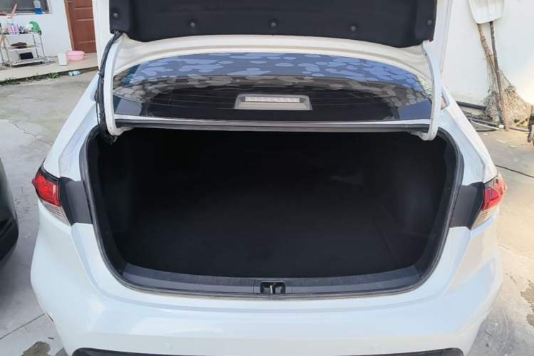Used Toyota Levin 2021 185T CVT Luxury Edition Trunk