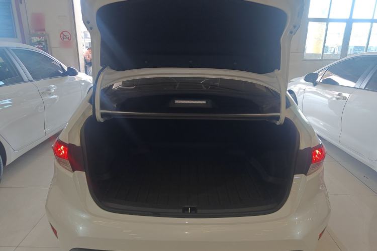 Used Toyota Levin 2021 185T CVT Luxury Edition Trunk