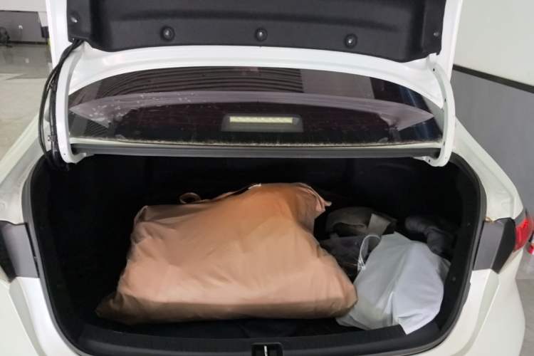 Used Toyota Levin 2021 185T CVT Luxury Edition Trunk
