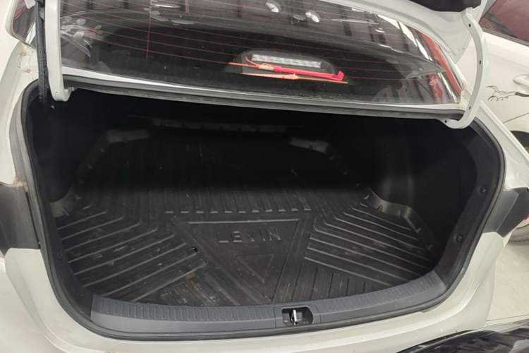 Used Toyota Levin 2021 185T CVT Luxury Edition Trunk