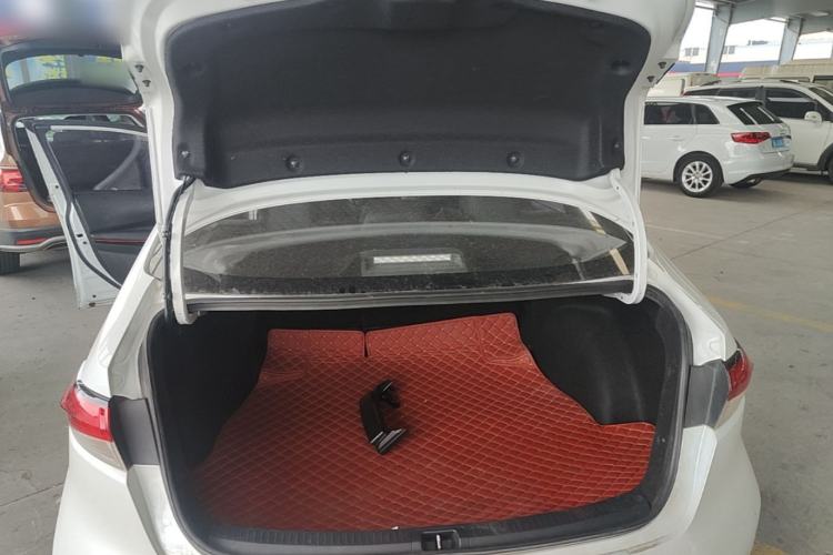Used Toyota Levin 2021 Dual-Motor 1.8H E-CVT Sport Edition Trunk