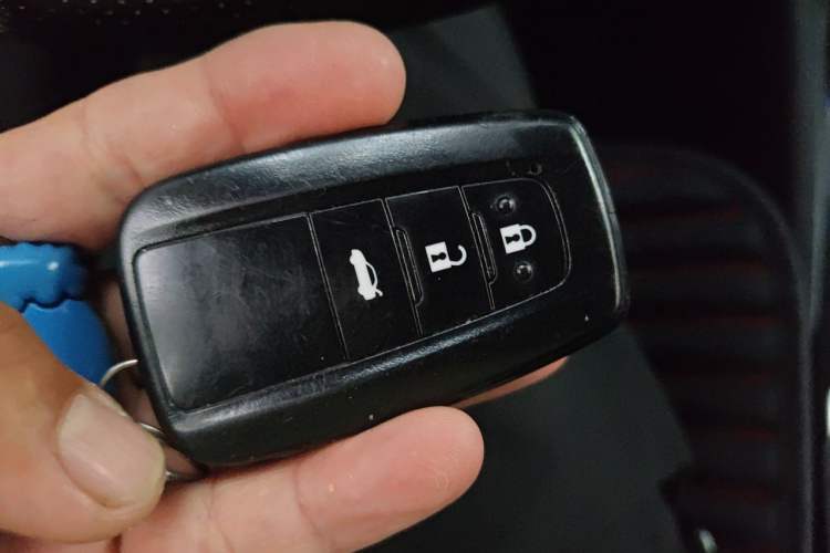 Used Toyota Levin 2021 Dual-Motor 1.8H E-CVT Leading Edition Vehicle Key