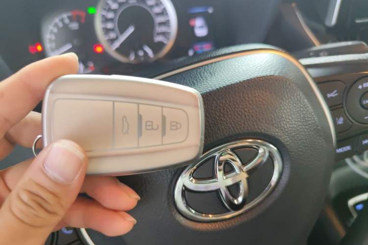 Used Toyota Levin 2021 2.0L Luxury Edition Vehicle Key