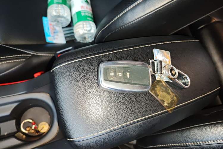 Used Toyota Levin 2021 Dual-Engine 1.8H E-CVT Luxury Edition Vehicle Key