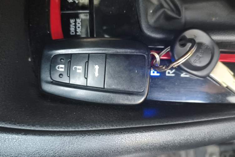 Used Toyota Levin 2021 Dual-Motor 1.8H E-CVT Sport Edition Vehicle Key