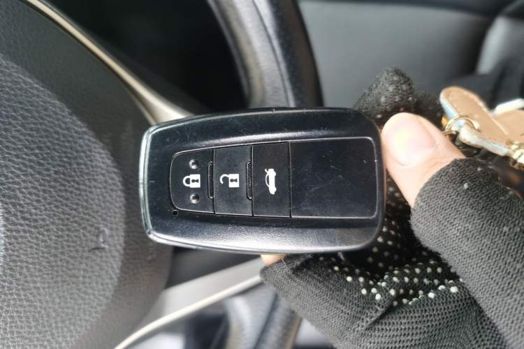 Used Toyota Levin 2021 Dual-Motor 1.8H E-CVT Sport Edition Vehicle Key