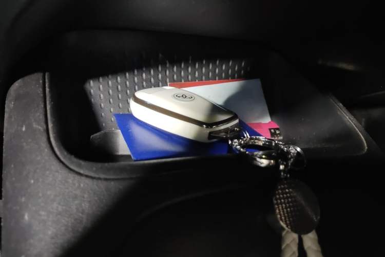 Used Toyota Levin 2021 Dual-Motor 1.8H E-CVT Leading Edition Vehicle Key